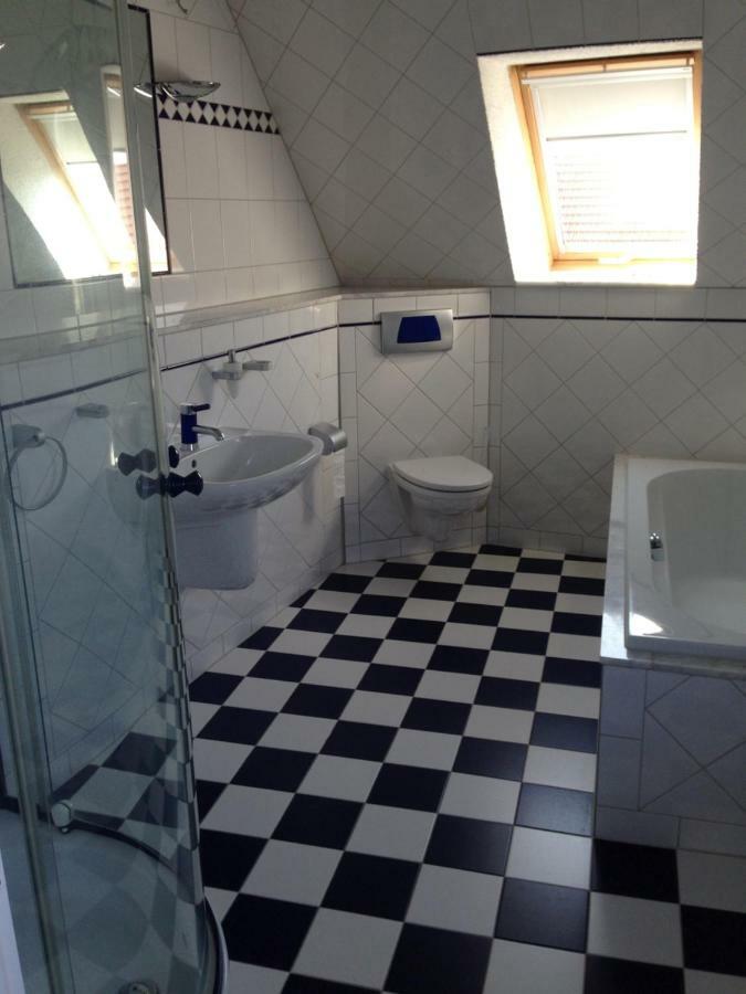 Niederzimmern Ferienwohnung „Zur Sonne“ מראה חיצוני תמונה